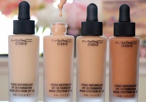 Recibe gratis tu base de maquillaje Mac